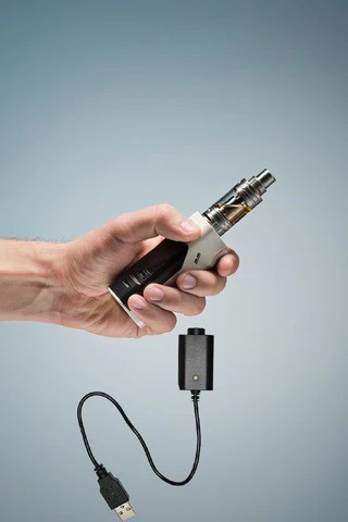 charge a disposable vape